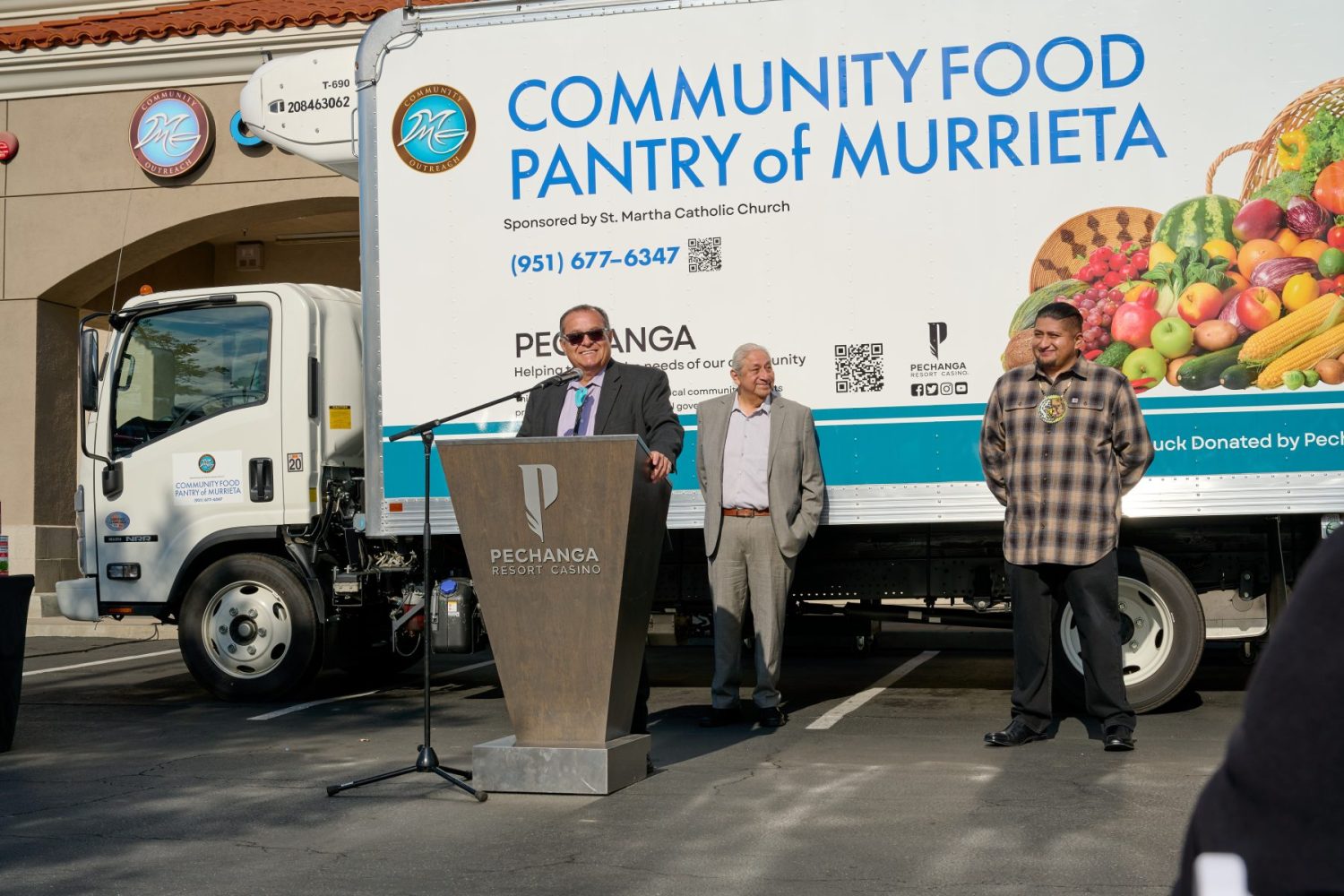 California Pechanga Band of Indians donates refrigerated truck to food