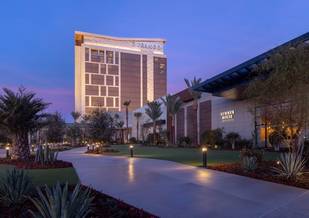 「レッドロック Resortsが過去2番目のQ2決算を報告、新規カジノ計画の発表へ前進」の関連写真