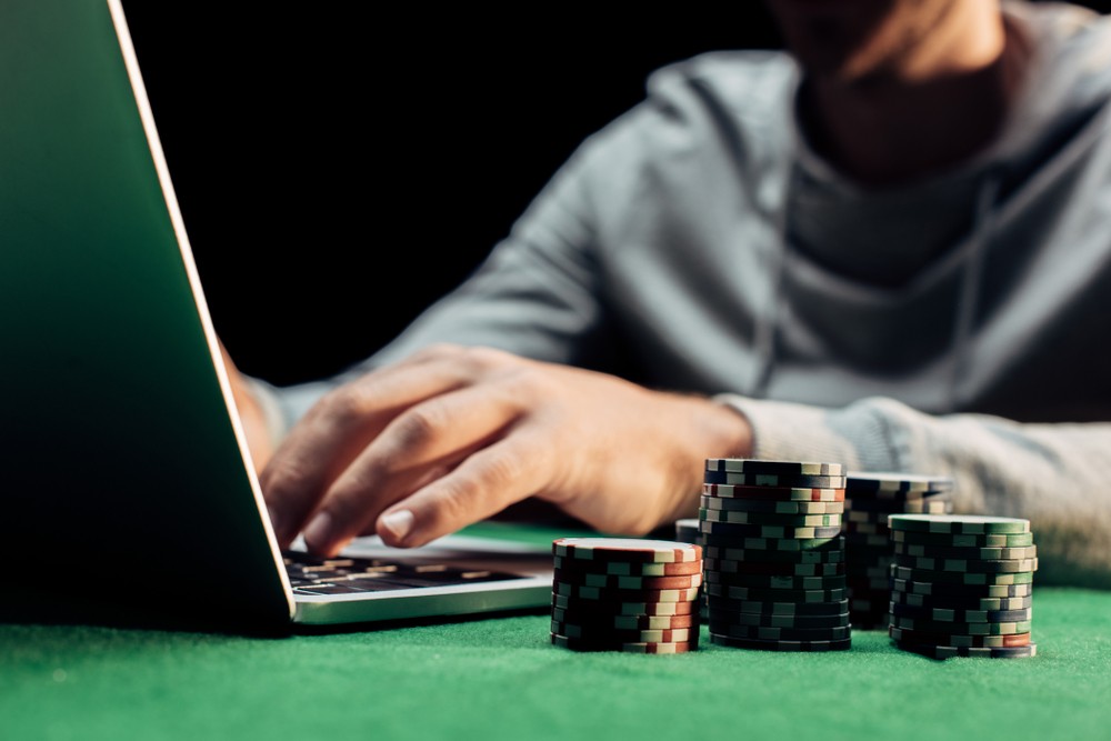 Canada: More people are seeking emergency care for gambling, new study says