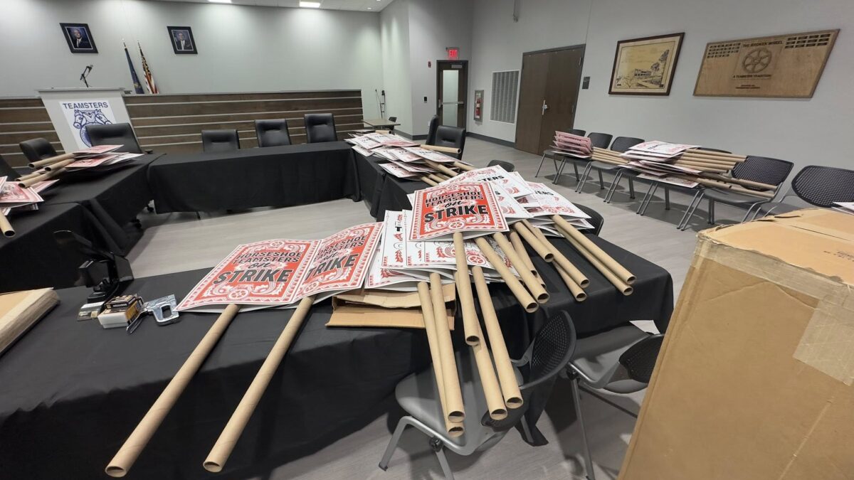 Indiana: More than 200 casino workers at Horseshoe Indianapolis walk off the job