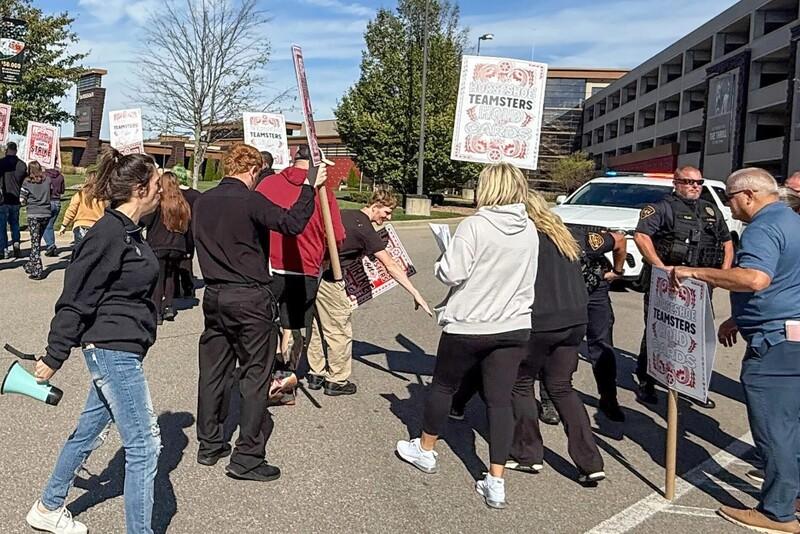 Teamsters local says Horseshoe Indianapolis worker fired for support of striking employees